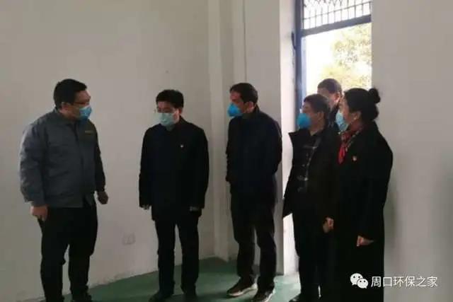 致敬英雄，45歲民警辦案殉職的崇高精神
