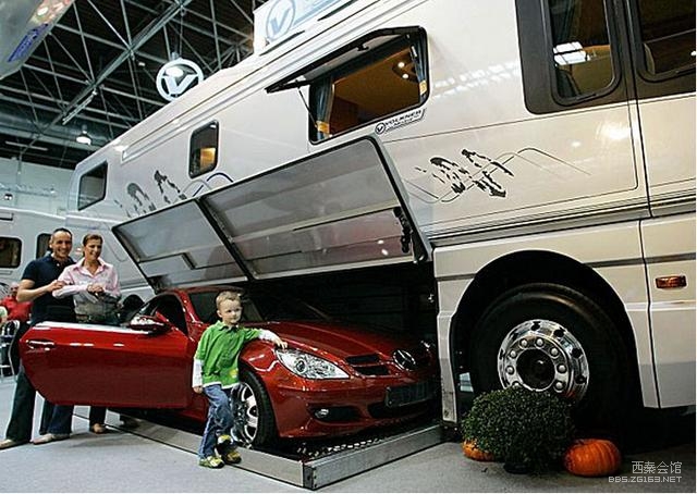探索未來，2025新澳門正版免費資本車時代來臨，探索未來，2025新澳門正版免費資本車時代揭秘