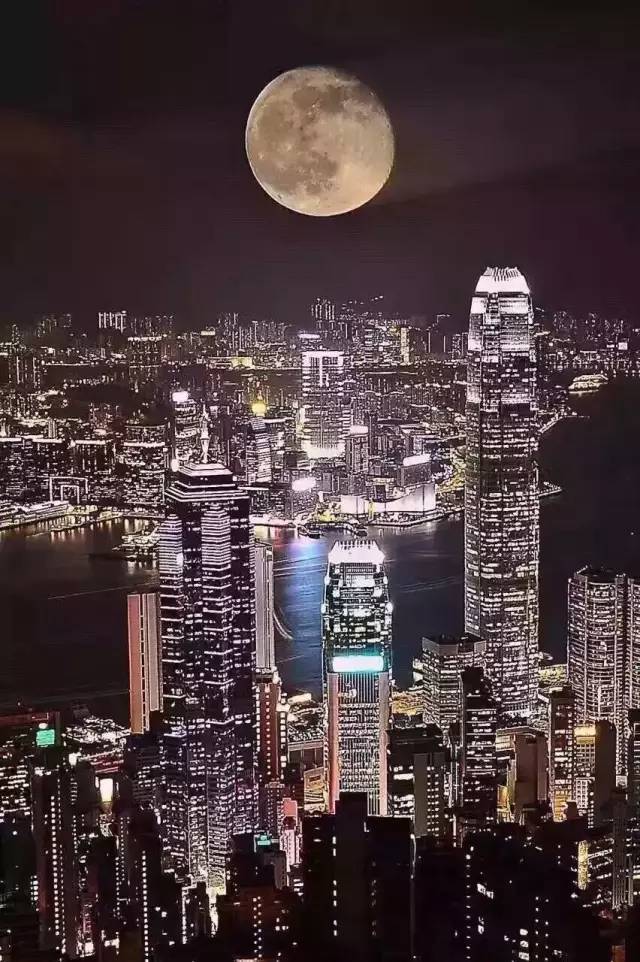 揭秘，2025年香港最準資料籃月亮，揭秘，香港籃月亮資料預(yù)測 2025年最準確版本揭秘