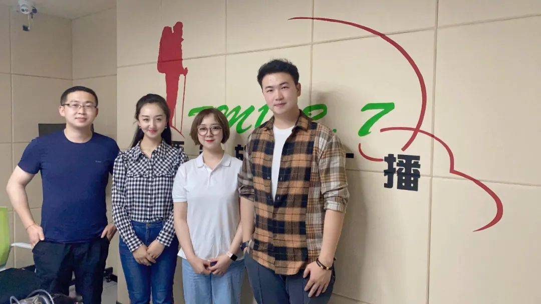 澳門一碼一肖一特一中直播結(jié)果，澳門直播結(jié)果揭曉，一碼一肖一特一中特輯