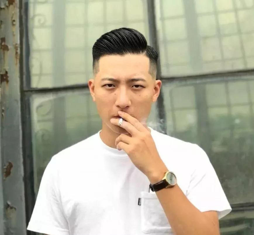 新澳六叔精選正版資料大揭秘，新澳六叔正版資料大揭秘，獨家精選內容揭秘