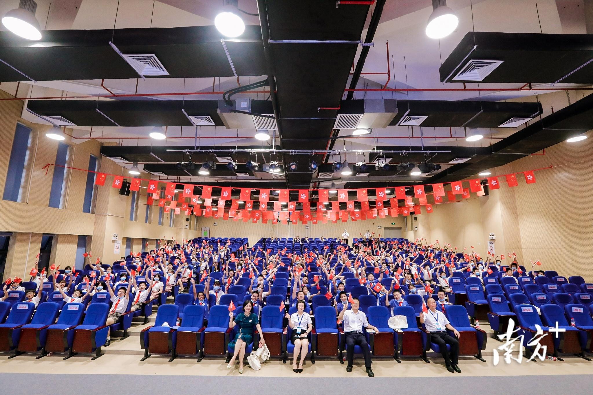 2025香港全年免費(fèi)資料，香港全年免費(fèi)資料大揭秘（2025版）