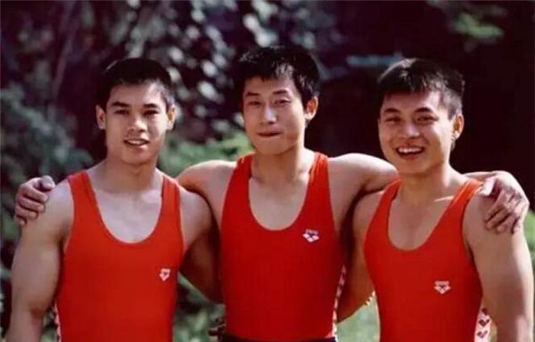 澳彩資料免費(fèi)的資料大全WWE好男兒志在四方，澳彩資料免費(fèi)大全，好男兒志在四方，WWE熱血呈現(xiàn)