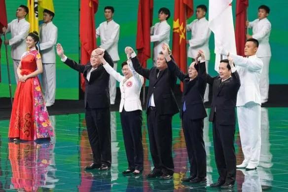 澳門一碼一碼精準(zhǔn)預(yù)測，揭秘未來的幸運密碼（2025年澳門精準(zhǔn)預(yù)測），澳門未來幸運密碼揭秘，2025年一碼一碼精準(zhǔn)預(yù)測