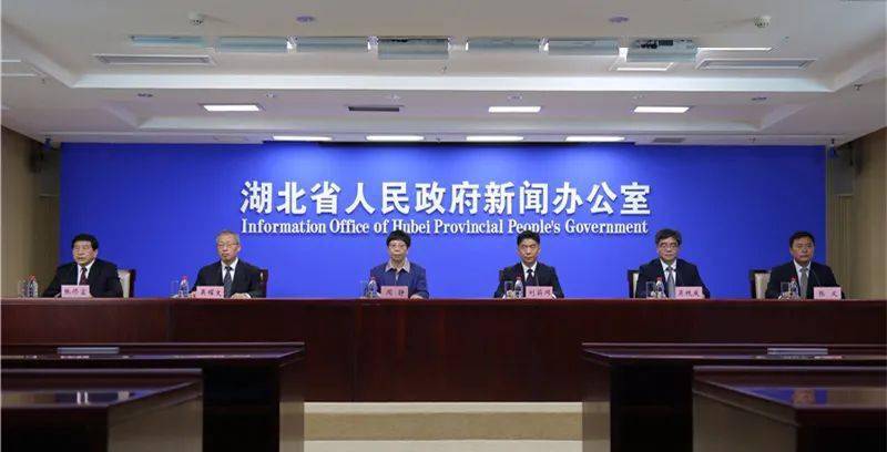 湖北省委：這類(lèi)干部直接提拔湖北省委對(duì)于干部的提拔和任用，通常會(huì)根據(jù)工作需要、崗位需求和干部的個(gè)人表現(xiàn)進(jìn)行綜合考慮和決策。