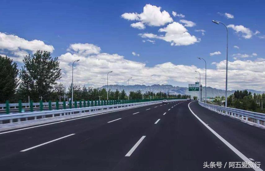 榆中縣公路段榆中縣公路段是負(fù)責(zé)管理和維護(hù)榆中縣境內(nèi)公路的單位，其主要職責(zé)包括