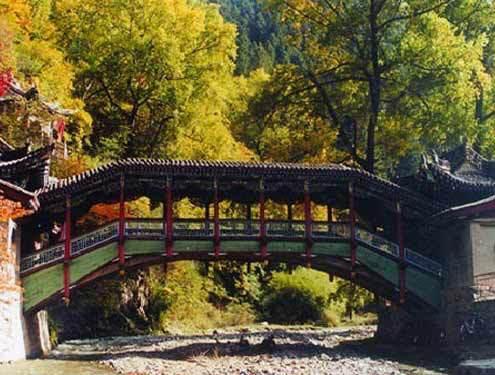 興隆山臥橋圖片高清興隆山臥橋高清圖片大全，絕美風(fēng)景盡收眼底