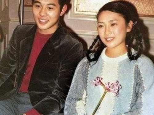 李連杰大女兒即將結(jié)婚李連杰大女兒即將步入婚禮殿堂，家庭幸福的見證與期待