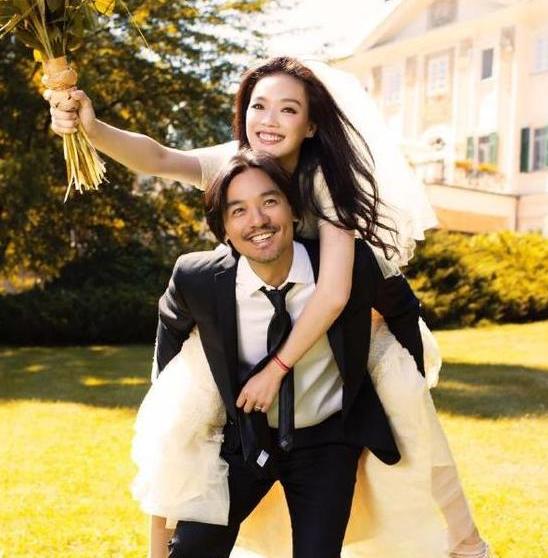 舒淇為什么跟馮德倫結(jié)婚揭秘舒淇與馮德倫的婚姻之謎，為何走向幸福的紅毯
