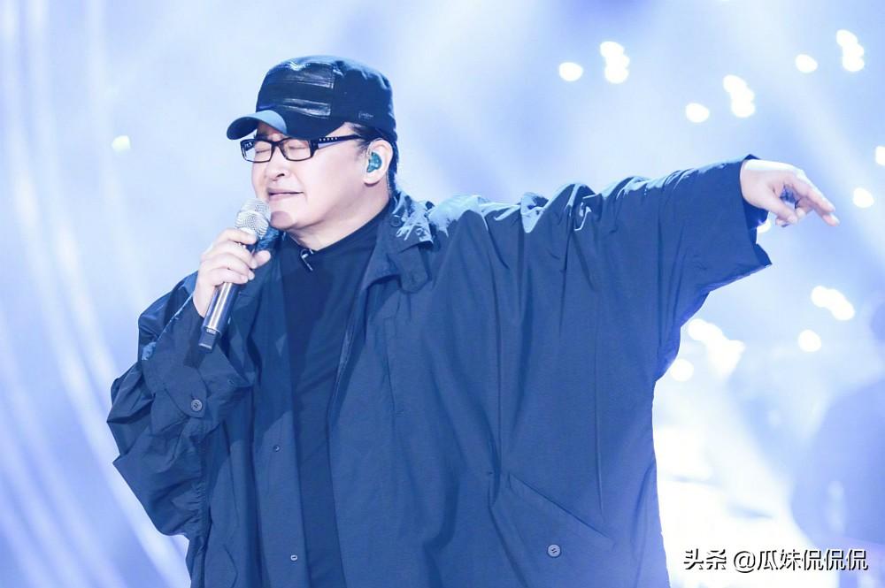 陳楚生歌王之路為何飽受爭(zhēng)議陳楚生的歌王之路飽受爭(zhēng)議的原因主要有以下幾點(diǎn)