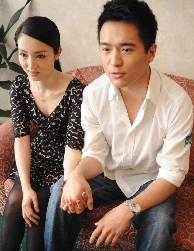 董璇的老公張導(dǎo)演董璇的老公是高云翔，并非張導(dǎo)演。