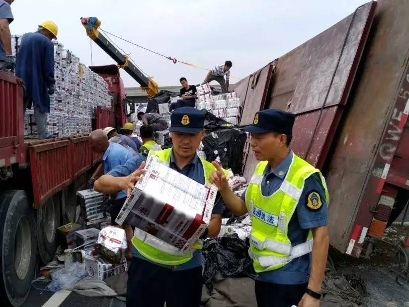 高速公路服務區(qū)垃圾怎么處理高速公路服務區(qū)的垃圾處理是一個重要的環(huán)保問題，可以采取以下幾種處理方式