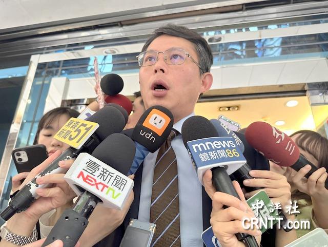 黃國(guó)昌明年初率7名民眾黨民代請(qǐng)辭黃國(guó)昌明年初率7名民眾黨民代請(qǐng)辭，臺(tái)灣政治風(fēng)云再起