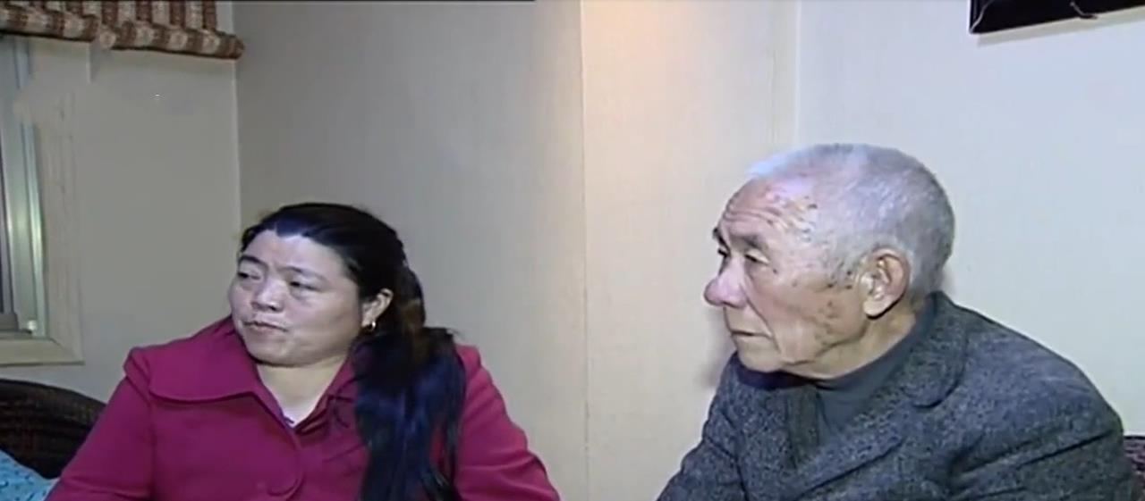84歲老人和保姆結(jié)婚 4個子女全不知一位特殊老人的故事，與保姆結(jié)緣的婚姻，子女們的未知之謎