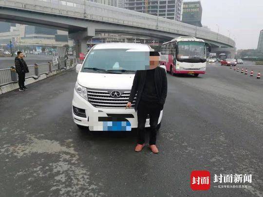 越野車超載一人怎么處罰越野車超載一人怎么處罰？全面解讀相關(guān)法規(guī)與處罰措施