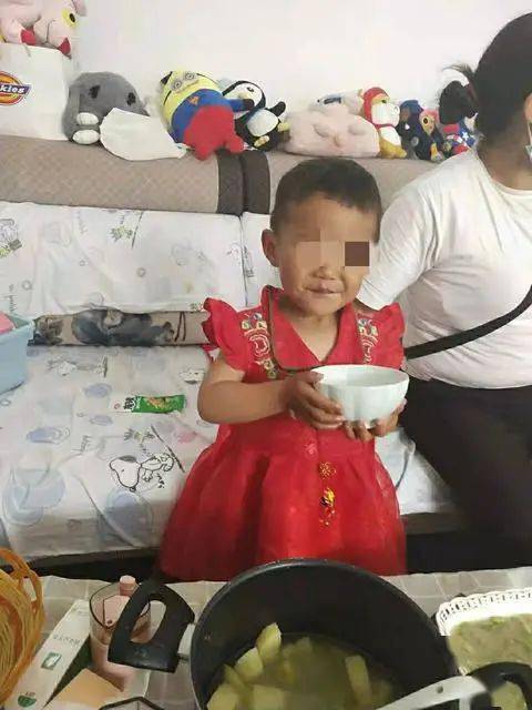 2歲女童家門口消失兩歲女童家門口神秘消失，尋找真相與預(yù)防措施