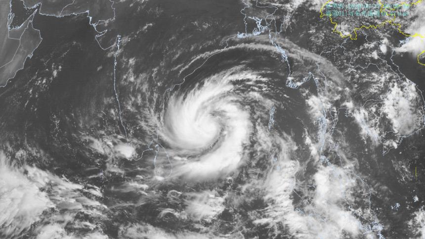 暴雨、大暴雨、臺風(fēng)來了暴雨來襲，大暴雨與臺風(fēng)的預(yù)警與應(yīng)對