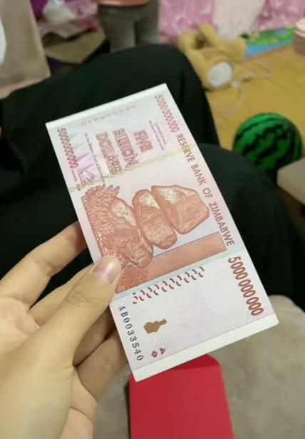 舅舅連續(xù)5年暑假接待16個(gè)外甥舅舅連續(xù)5年暑假的獨(dú)特?zé)崆?，接?6個(gè)外甥的溫馨故事