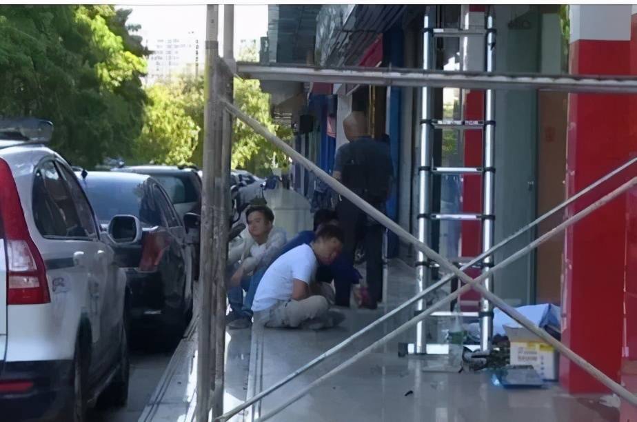 湖南黃金一員工死亡湖南黃金公司員工離世事件，深度探究與反思