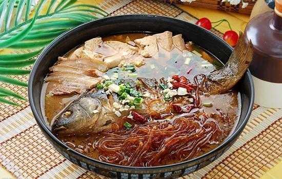 中國鯉魚入侵五大湖關(guān)于中國鯉魚入侵五大湖的說法，暫時無法確定其真實性。