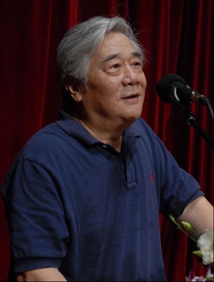 于本正導(dǎo)演于本正導(dǎo)演，探索他的藝術(shù)世界與電影哲學(xué)