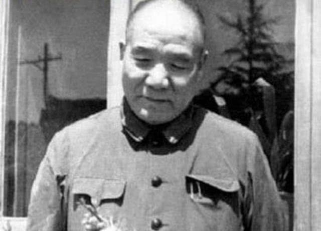 于本城將軍簡(jiǎn)介于本城將軍是中國(guó)人民解放軍海軍的一位高級(jí)將領(lǐng)。關(guān)于他的簡(jiǎn)介，目前無(wú)法提供詳盡的信息，建議通過(guò)官方渠道或新聞媒體報(bào)道獲取準(zhǔn)確的關(guān)于于本城將軍的信息。