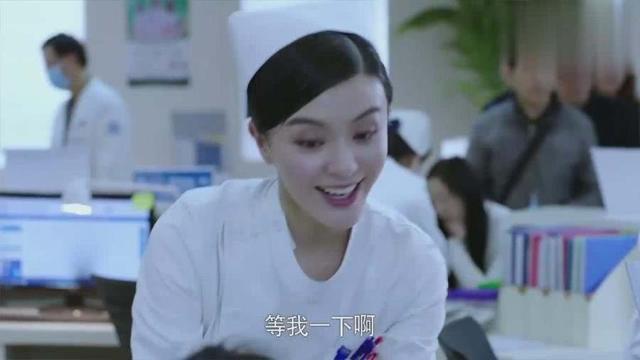 干醫(yī)學(xué)院女生干醫(yī)學(xué)院女生的挑戰(zhàn)與成長(zhǎng)