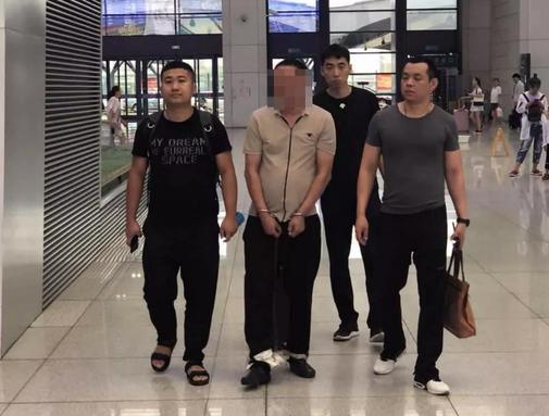 豪華陣容抵達津門 兩場會議將舉行豪華陣容齊聚津門，兩大盛會引領(lǐng)行業(yè)新風(fēng)向