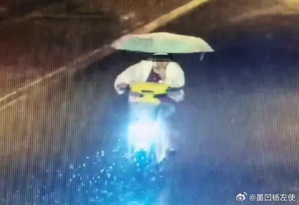 浙江一騎車(chē)女子在隧道口避雨 身后一幕引發(fā)網(wǎng)友熱議浙江一騎車(chē)女子隧道口避雨背后的故事引發(fā)網(wǎng)友熱議