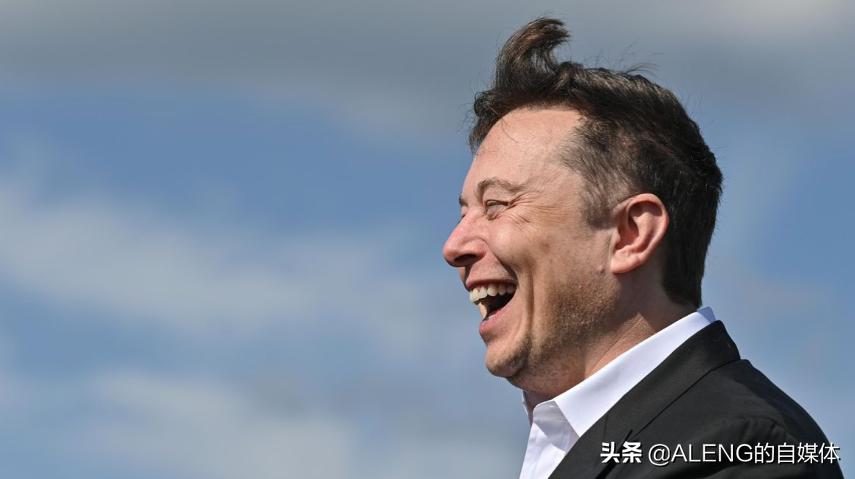 馬斯克投的飛行汽車在機場試運營馬斯克投資的飛行汽車在機場試運營的消息是真實的。