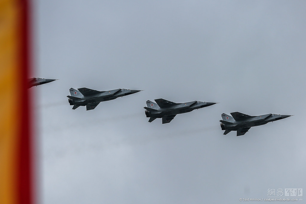 九三閱兵空中梯隊戰(zhàn)機識別指南九三閱兵空中梯隊戰(zhàn)機識別指南