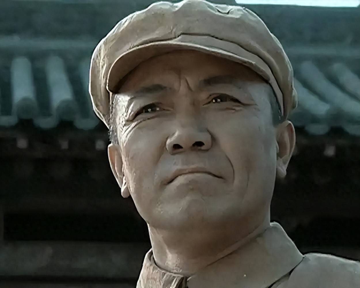 李幼斌與李云龍跨時空對話李幼斌與李云龍的跨時空對話，演技與角色的雙重魅力