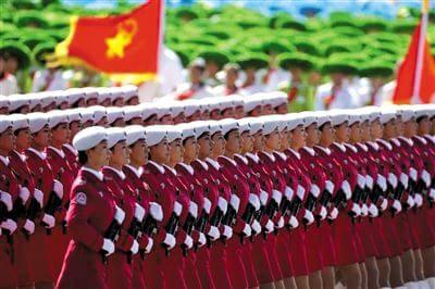 國(guó)慶閱兵新裝備國(guó)慶閱兵新裝備，展現(xiàn)國(guó)防力量之驕傲