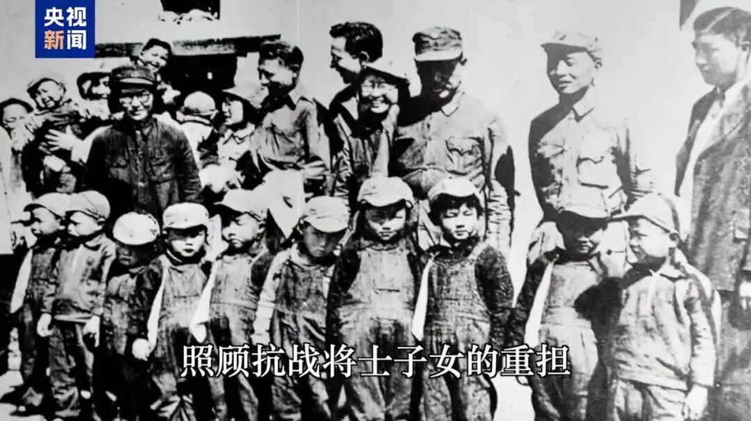 致敬偉大勝利致敬偉大勝利，是我們對(duì)歷史上所取得的輝煌成就和戰(zhàn)勝艱難險(xiǎn)阻的慶祝和敬意。這些勝利不僅僅是戰(zhàn)場(chǎng)上的勝利，還包括科學(xué)、技術(shù)、文化、經(jīng)濟(jì)和社會(huì)等各個(gè)領(lǐng)域的偉大成就。