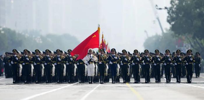 九三閱兵各方隊(duì)九三閱兵各方隊(duì)，展現(xiàn)中國(guó)力量的盛大儀式