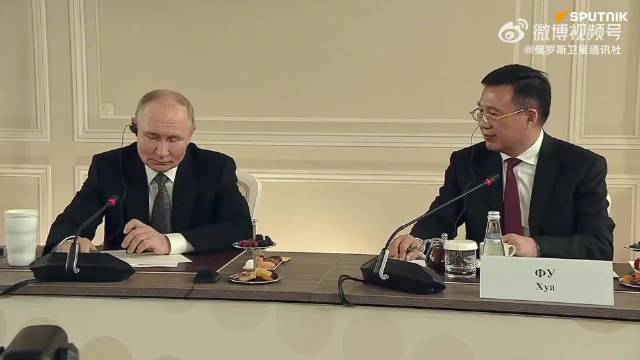 普京說中文視頻普京說中文的視頻，跨文化交流的獨(dú)特瞬間
