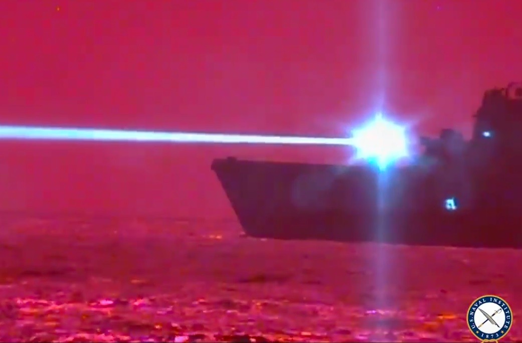 艦載激光武器:我哪里像“洗衣機”了艦載激光武器，我并非洗衣機，解析激光武器的獨特魅力與功能優(yōu)勢