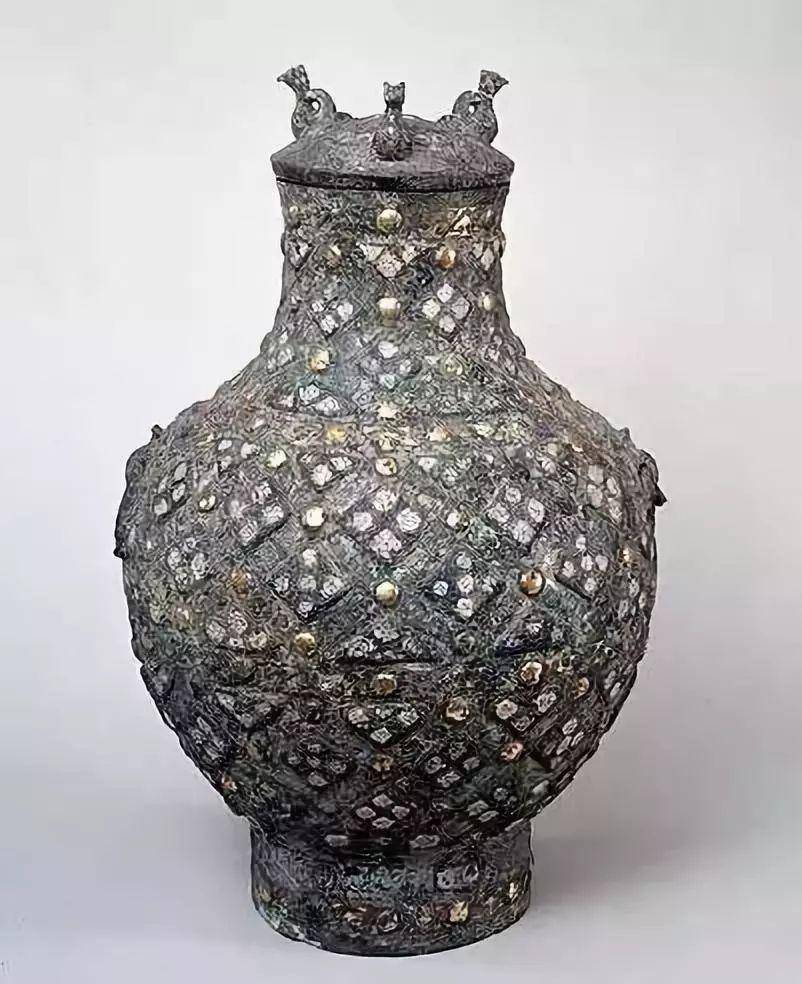 中國(guó)的珍寶中國(guó)的珍寶豐富多樣，涵蓋了歷史文物、藝術(shù)品、自然資源等多個(gè)領(lǐng)域。以下是一些著名的中國(guó)珍寶