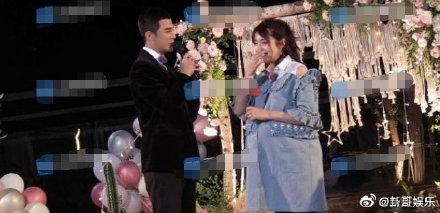 姜潮麥迪娜多久結(jié)婚的姜潮與麥迪娜的婚姻生活揭秘，究竟多久走進(jìn)婚姻殿堂？