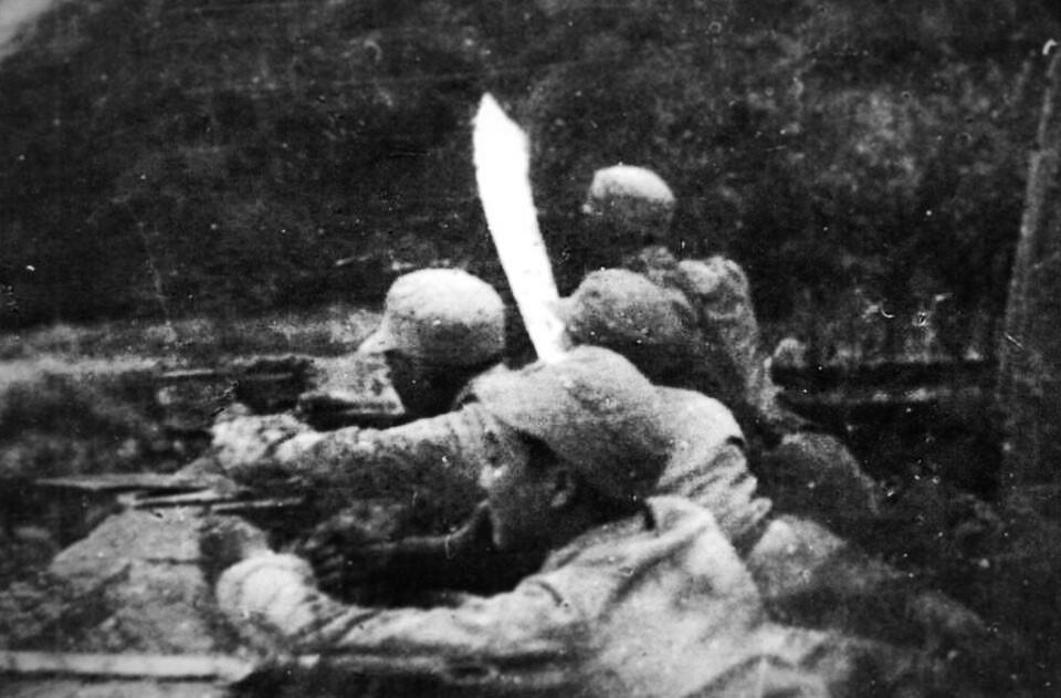 英雄部隊全殲日軍英雄部隊全殲日軍的事件有很多，以下是其中一些著名的戰(zhàn)役