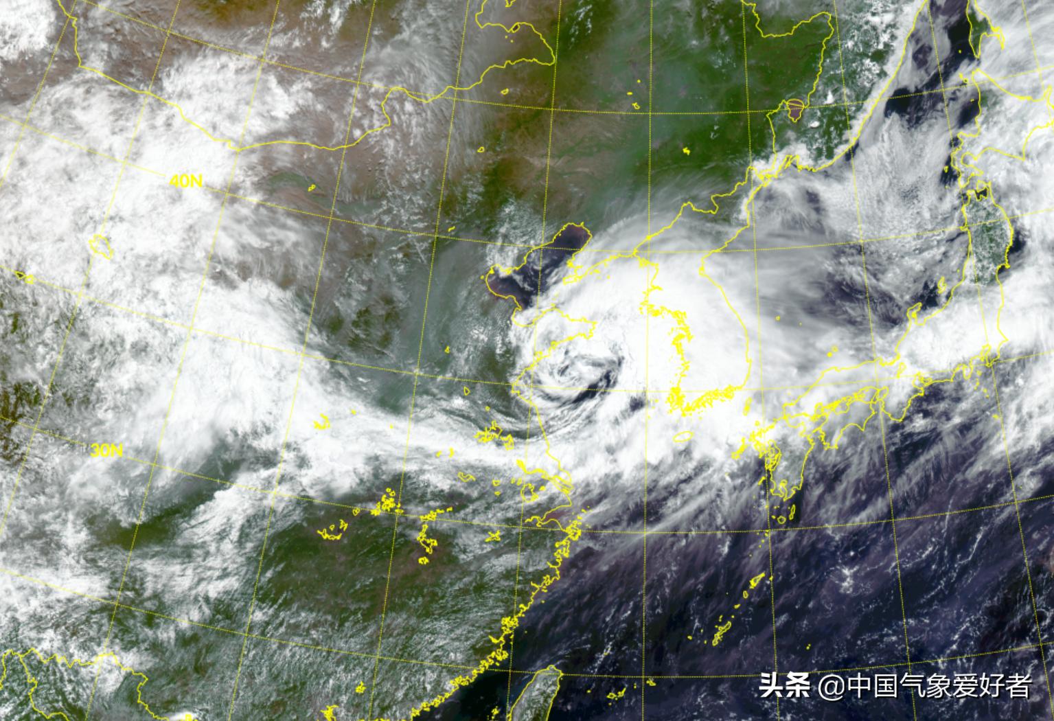 臺(tái)風(fēng)登陸時(shí)我國(guó)的衛(wèi)星云圖上廣東沿海呈現(xiàn)出何種顏色臺(tái)風(fēng)登陸時(shí)，我國(guó)衛(wèi)星云圖上廣東沿海的顏色變化研究