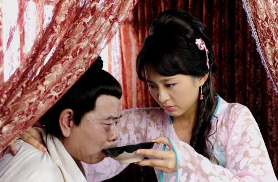 治理網(wǎng)絡(luò)謠言的宣傳標(biāo)語治理網(wǎng)絡(luò)謠言，共建清朗網(wǎng)絡(luò)空間——宣傳標(biāo)語大揭秘
