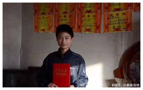 龐眾望吧龐眾望吧，一個網絡熱議的中心舞臺