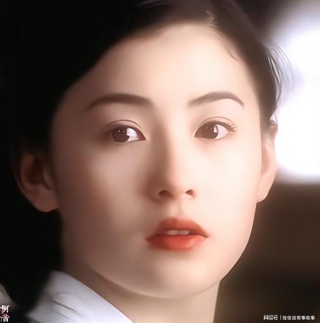 45歲張柏芝近況曝光45歲張柏芝近況曝光，時光不老，優(yōu)雅依舊