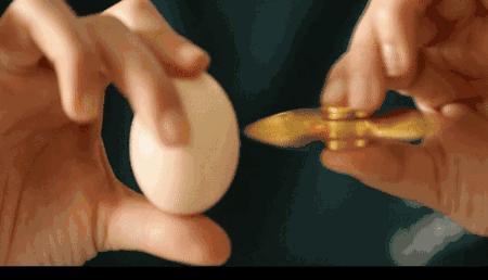 央視曝光手邊的“毒”玩具央視曝光手邊的毒玩具，家長(zhǎng)必看！