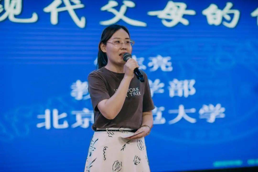 無錫球迷到蘇州觀賽被蘇州球迷圈粉無錫球迷的蘇州觀賽之旅，被蘇州球迷魅力圈粉的心動瞬間