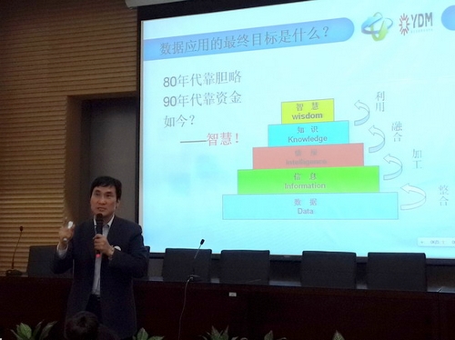 我國情報專家我國有很多情報領(lǐng)域的專家，以下是一些情報領(lǐng)域的專家介紹