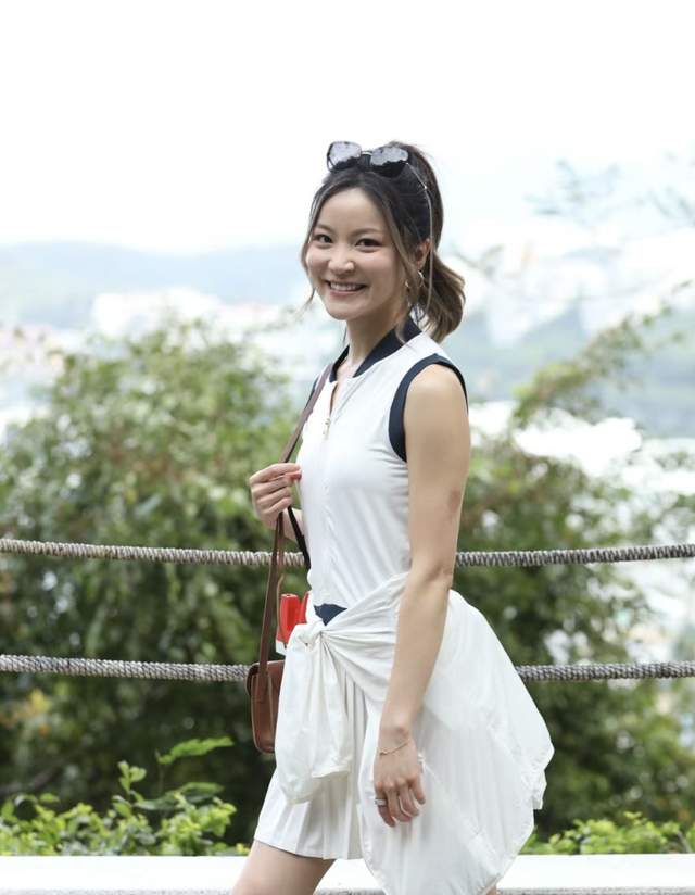 許莉百科許莉百科，探索個(gè)人成長與影響力的多元維度