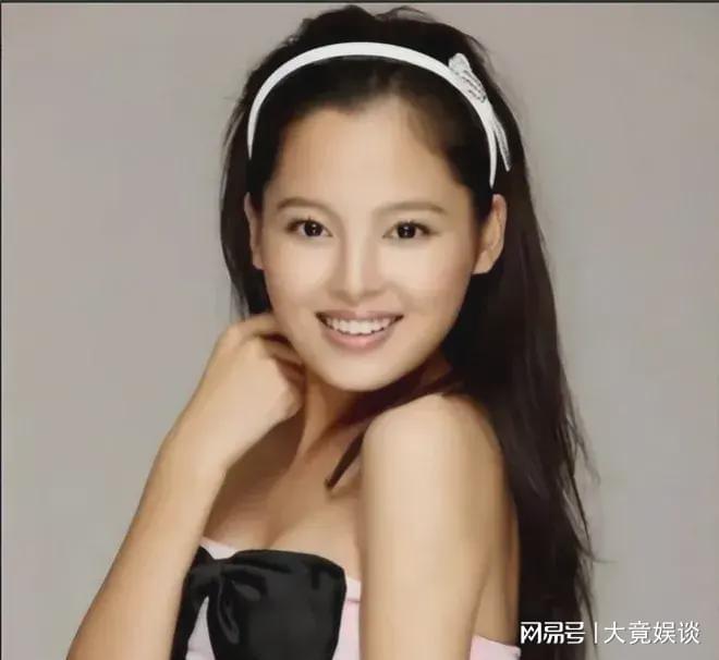 辛芷蕾是藝名 寓意“心止累”辛芷蕾，藝名背后的故事，心止累的寓意