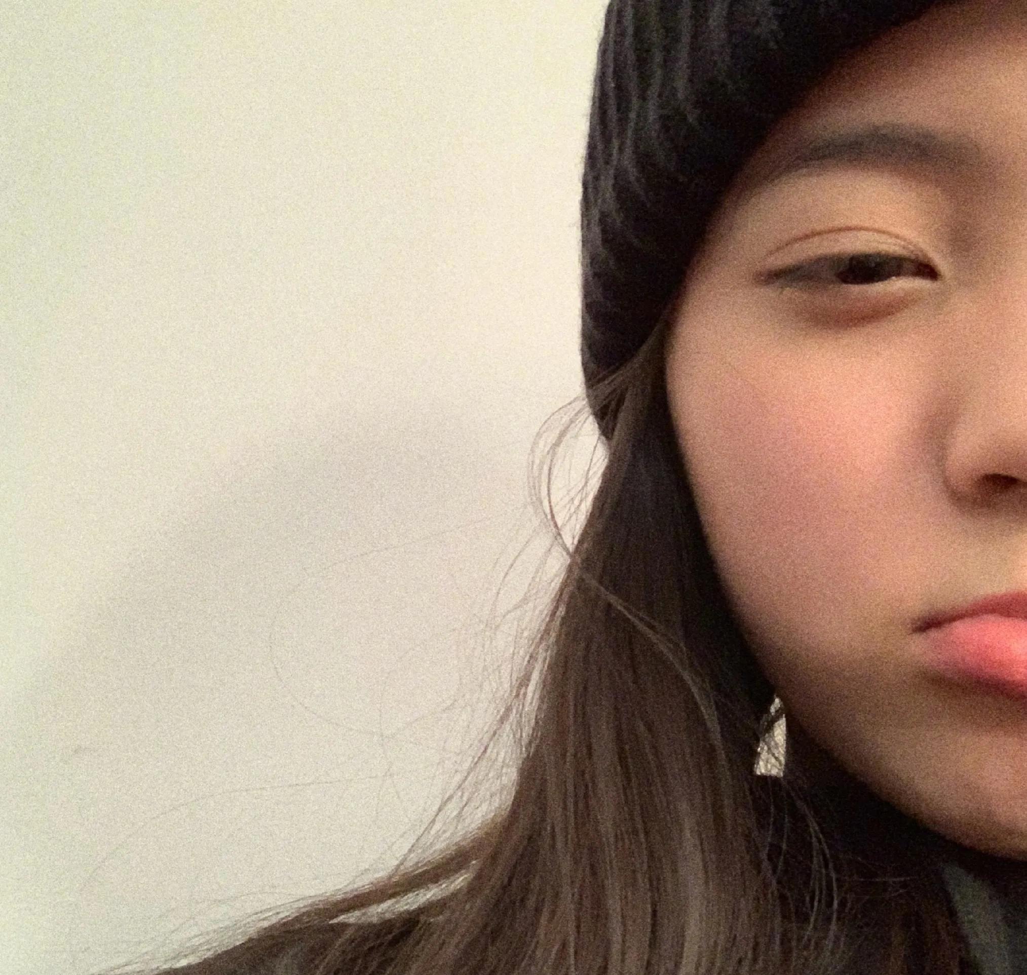 倪妮和歐陽娜娜倪妮和歐陽娜娜是兩個不同的藝人。